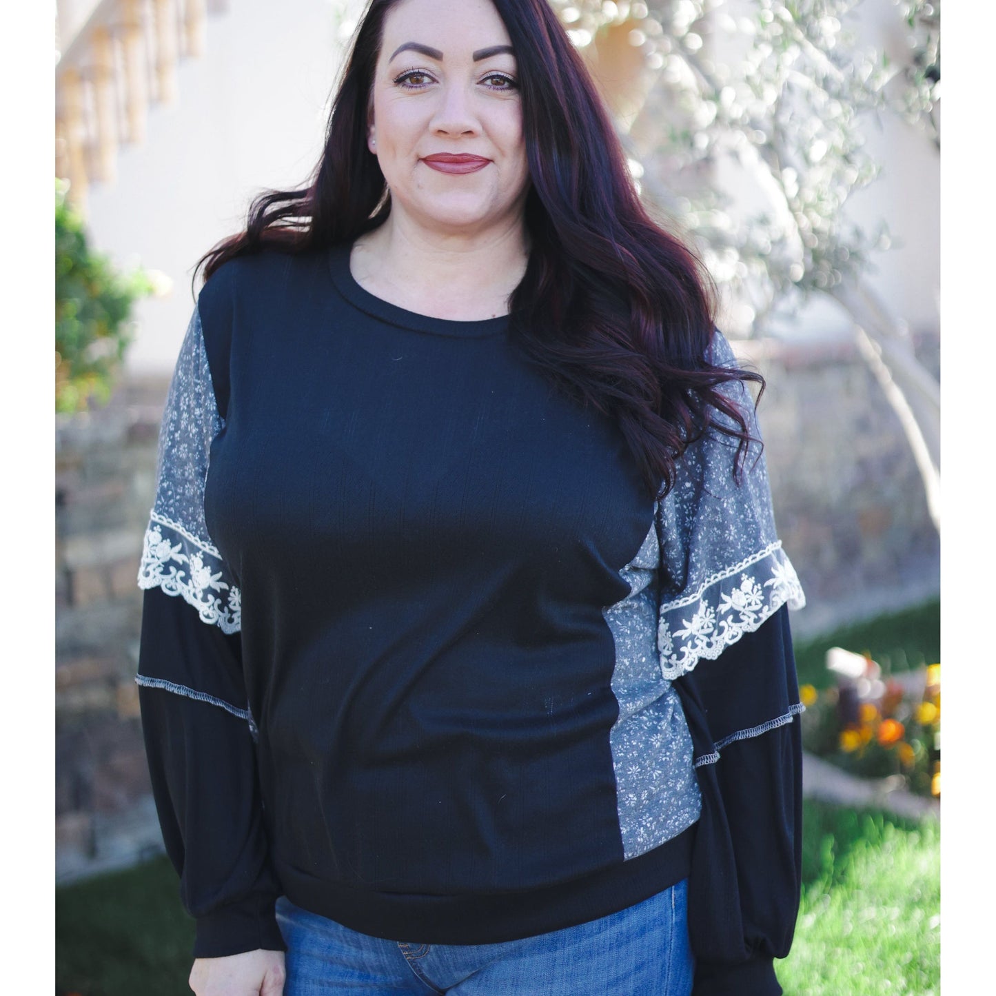 Moonstruck Laced Bubble Sleeve