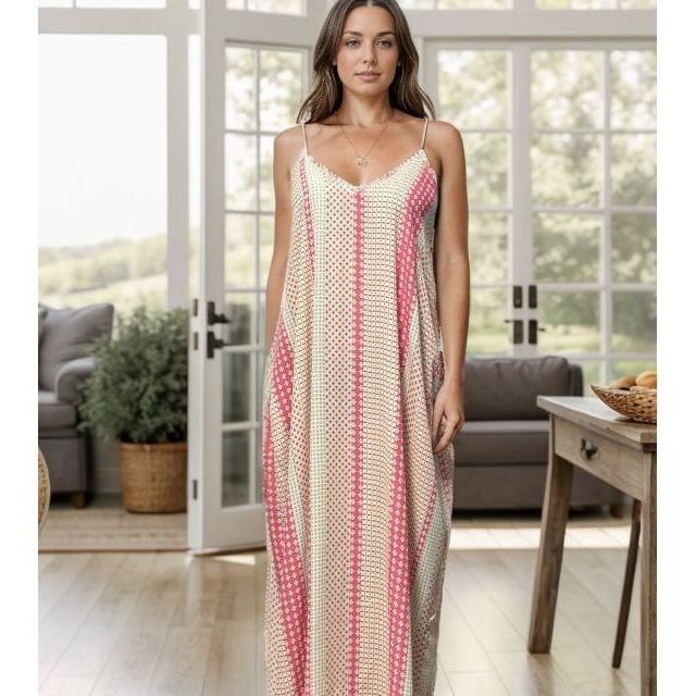 Behold Your Queen - Maxi