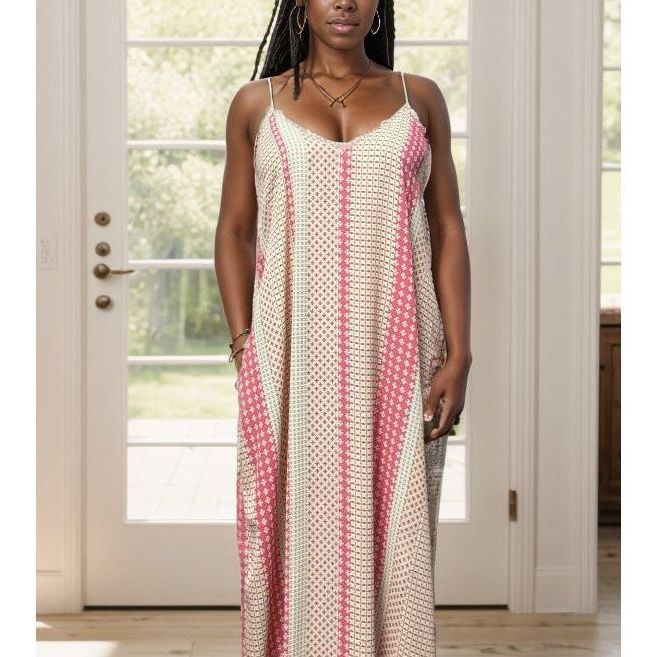 Behold Your Queen - Maxi