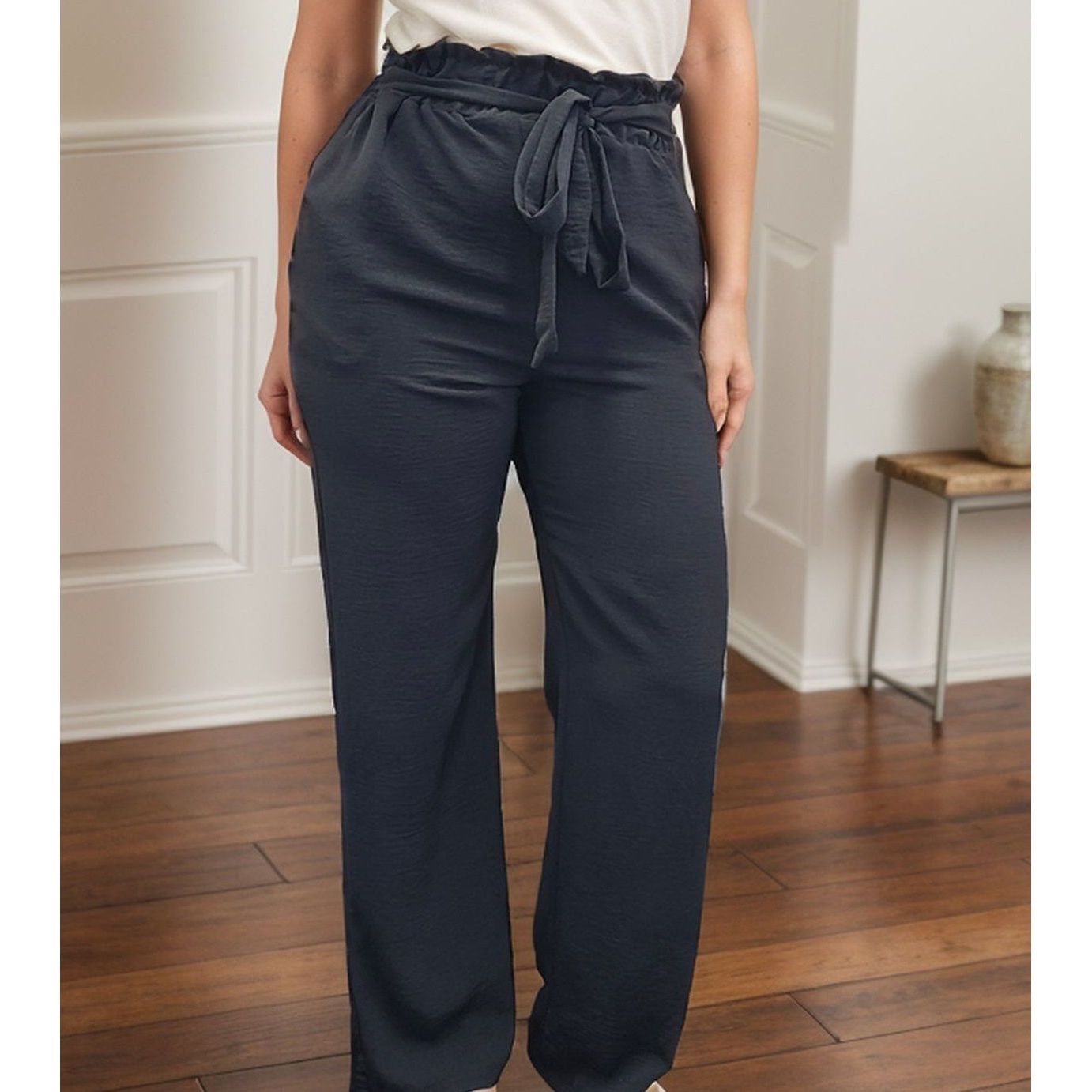 Classic Chic Pants - Black