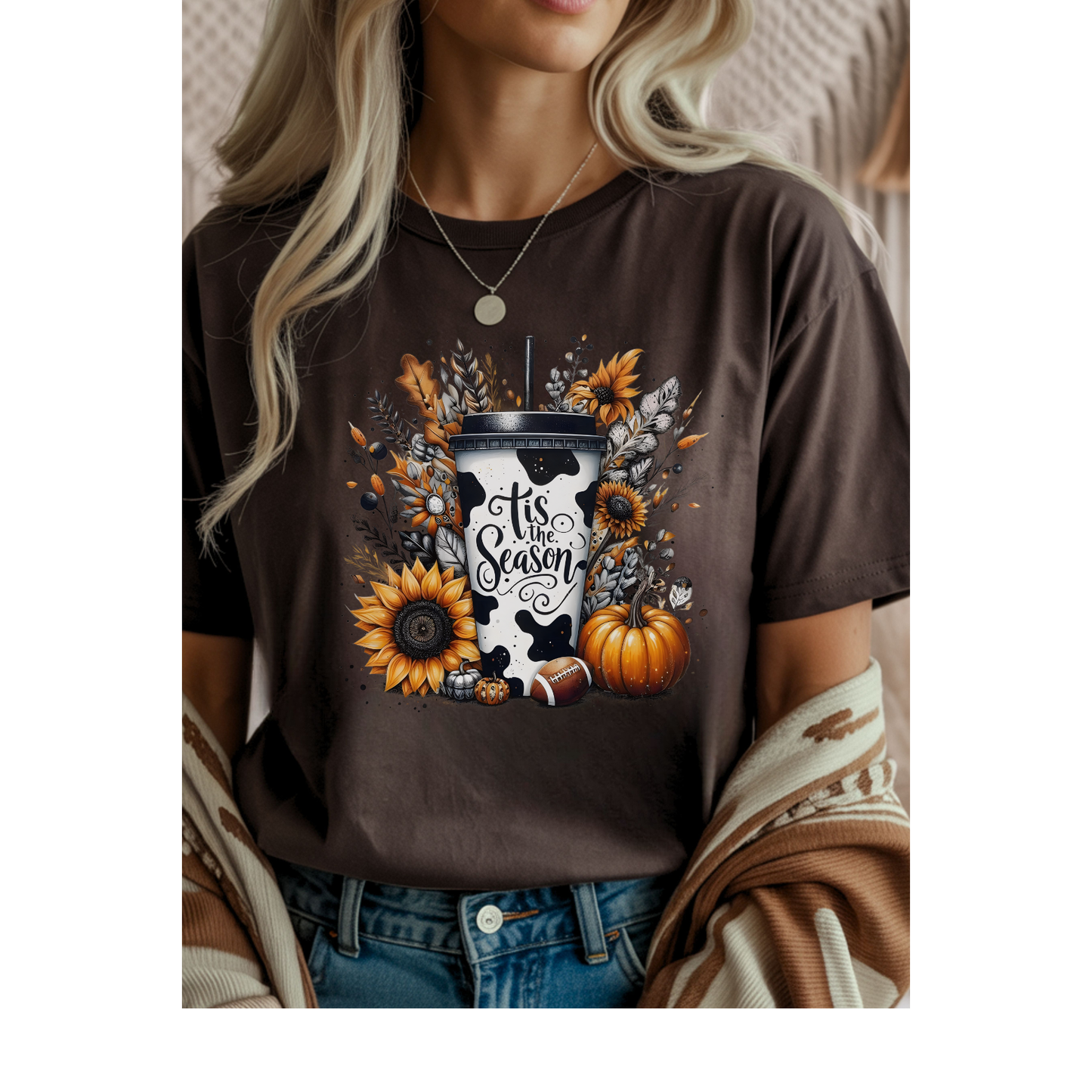 Tis The Season Graphic Tee