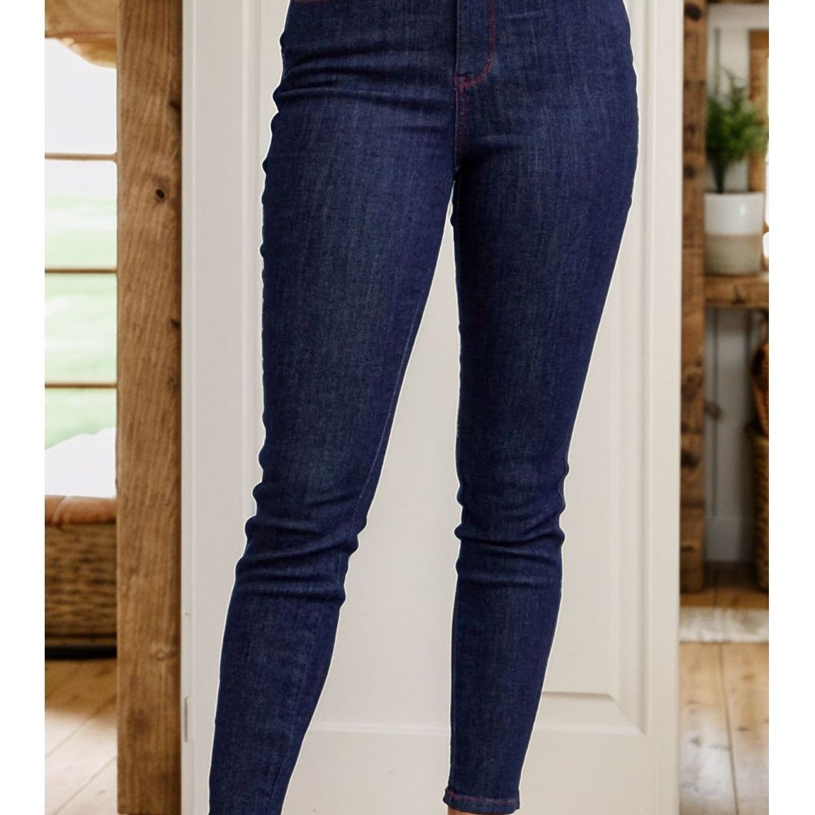 Hearts Desire - Judy Blue Skinnies