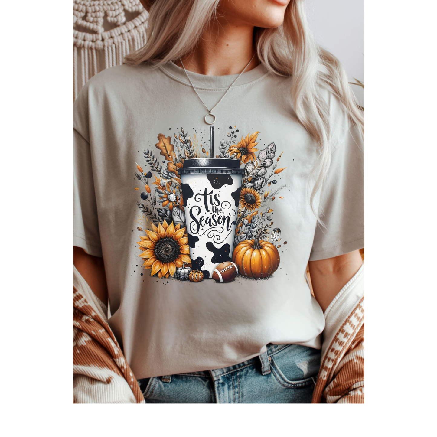 Tis The Season Graphic Tee