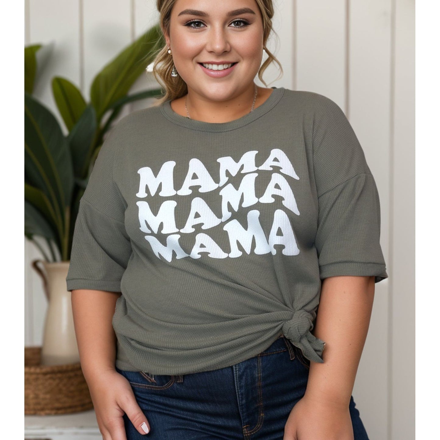 Mama Era Tee