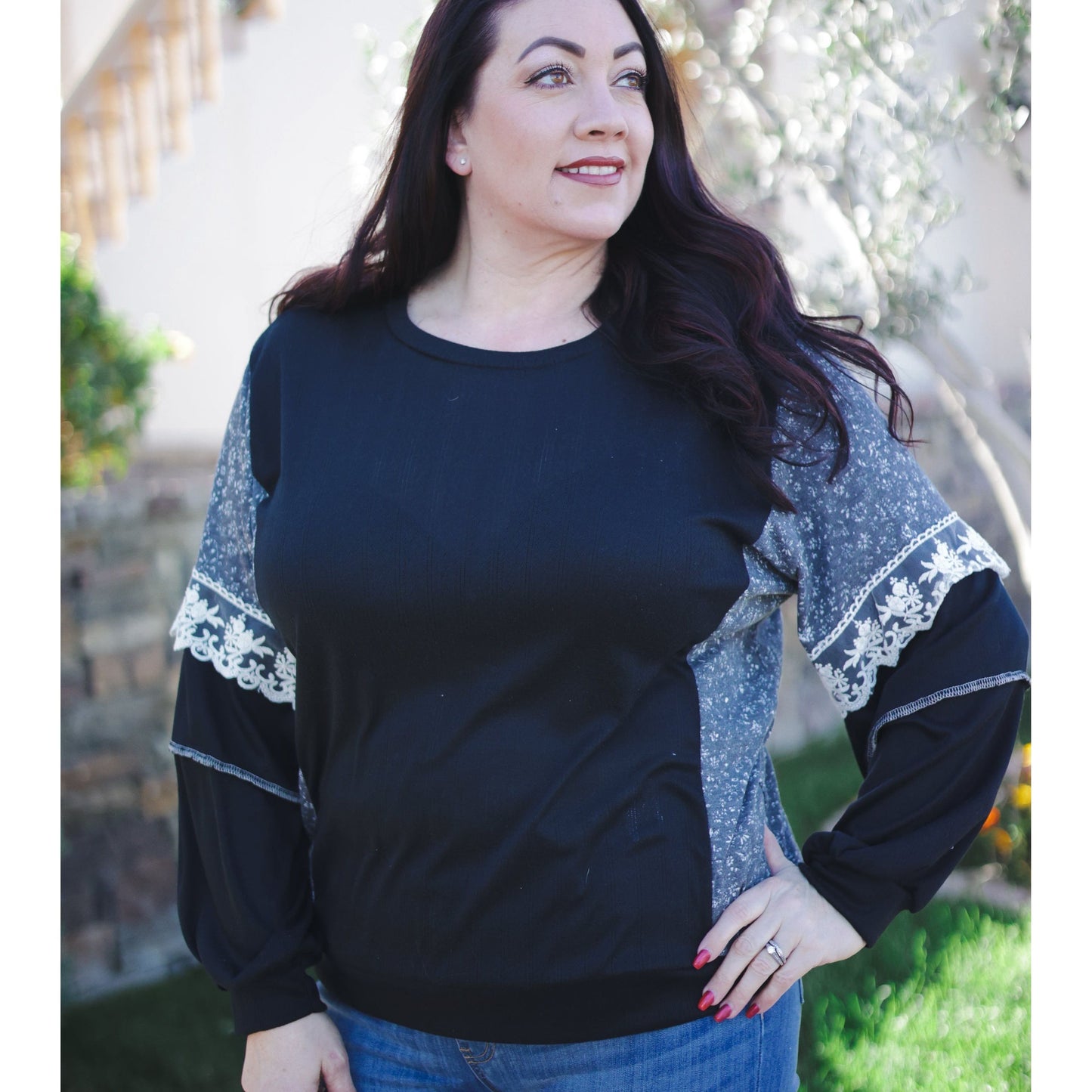 Moonstruck Laced Bubble Sleeve