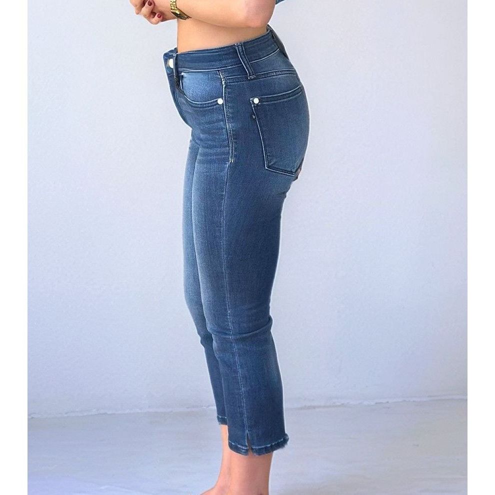 Mystic Edge Capris - Judy Blue