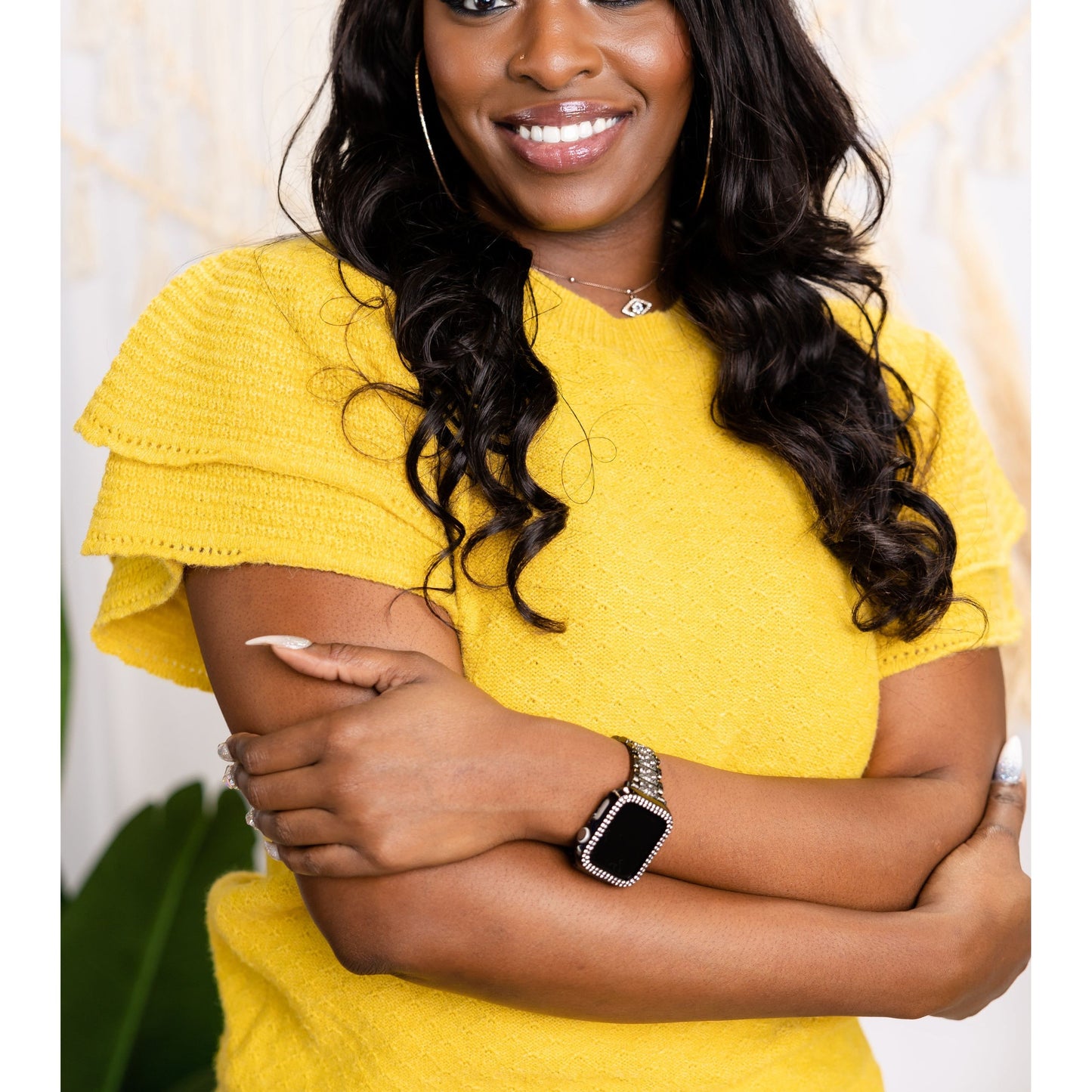 Queen Bee Ruffle Sleeve