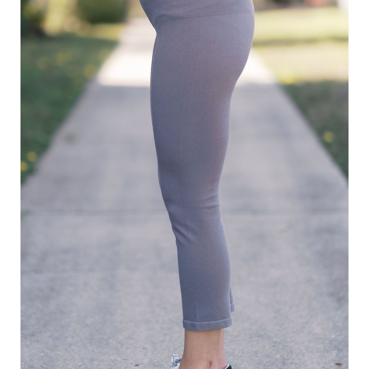 Fit & Fabulous Light Grey Cropped Jeggings
