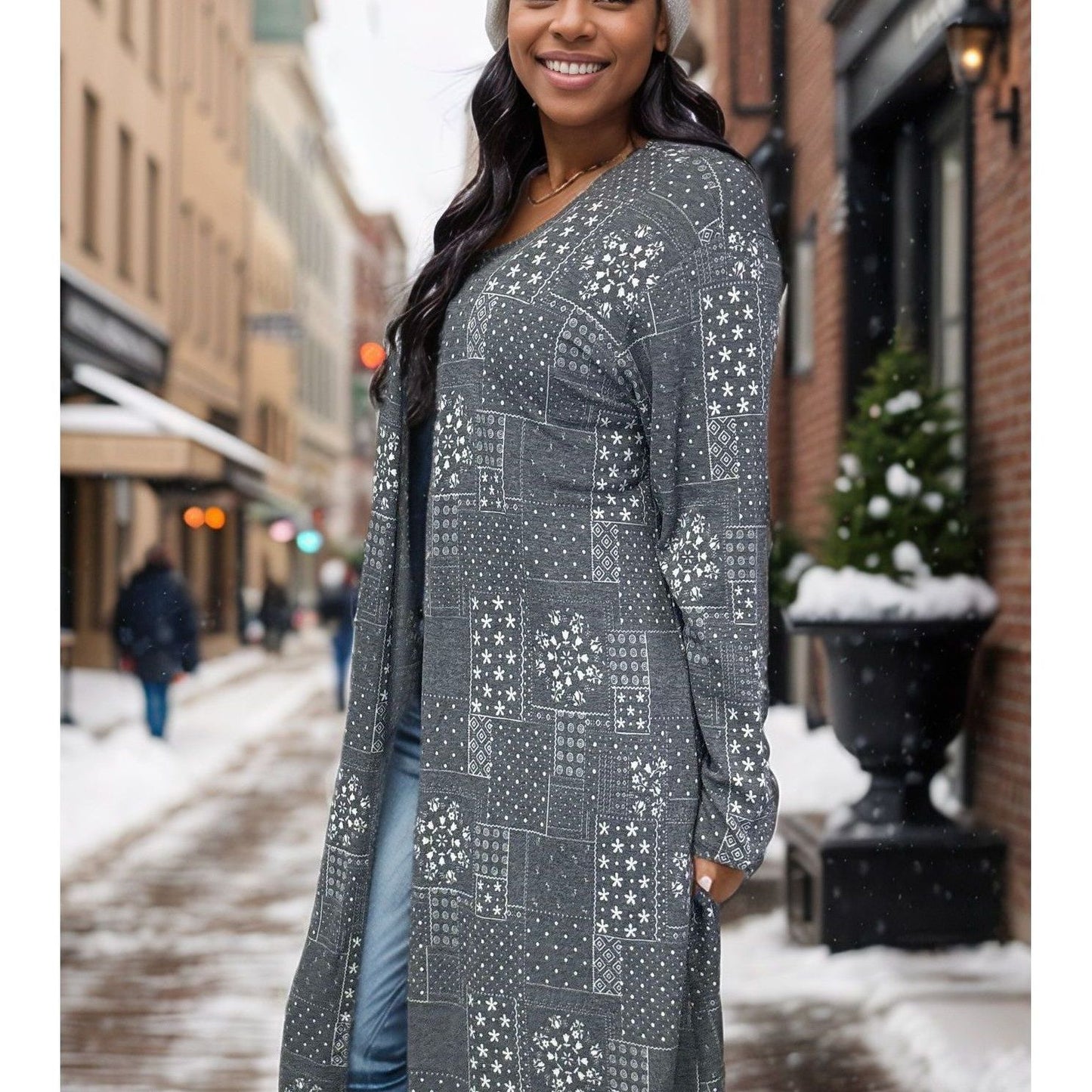 Subtle Contrast - Duster